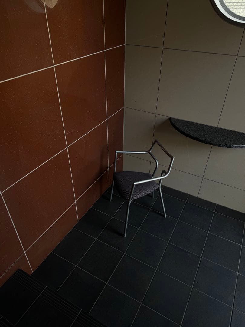 80’sポストモダン　メタルフレームチェア　2脚セット