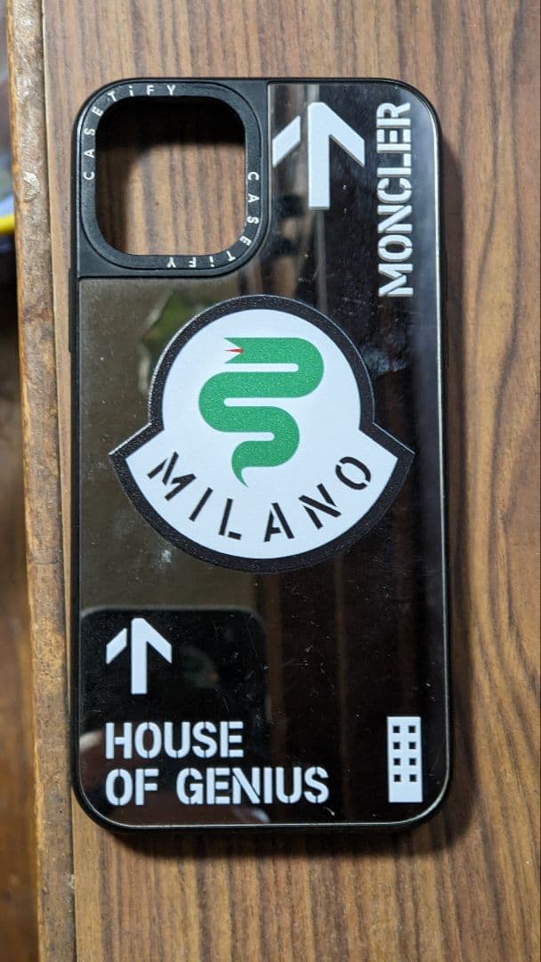 CASSETIFY MONCLER モンクレールハウスオブジーニアスミラノ