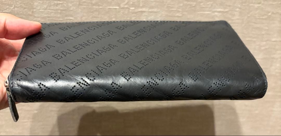 バレンシアガ　長財布　ブラック