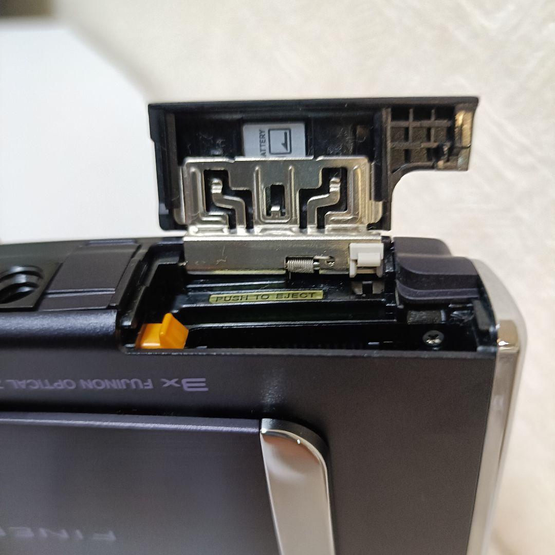 未使用級 FUJIFILM FINEPIX Z10fdコンパクトデジタルカメラ