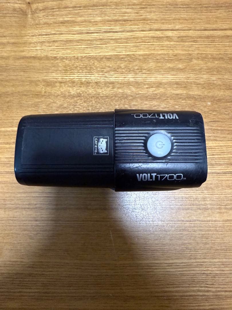 キャットアイ VOLT1700
