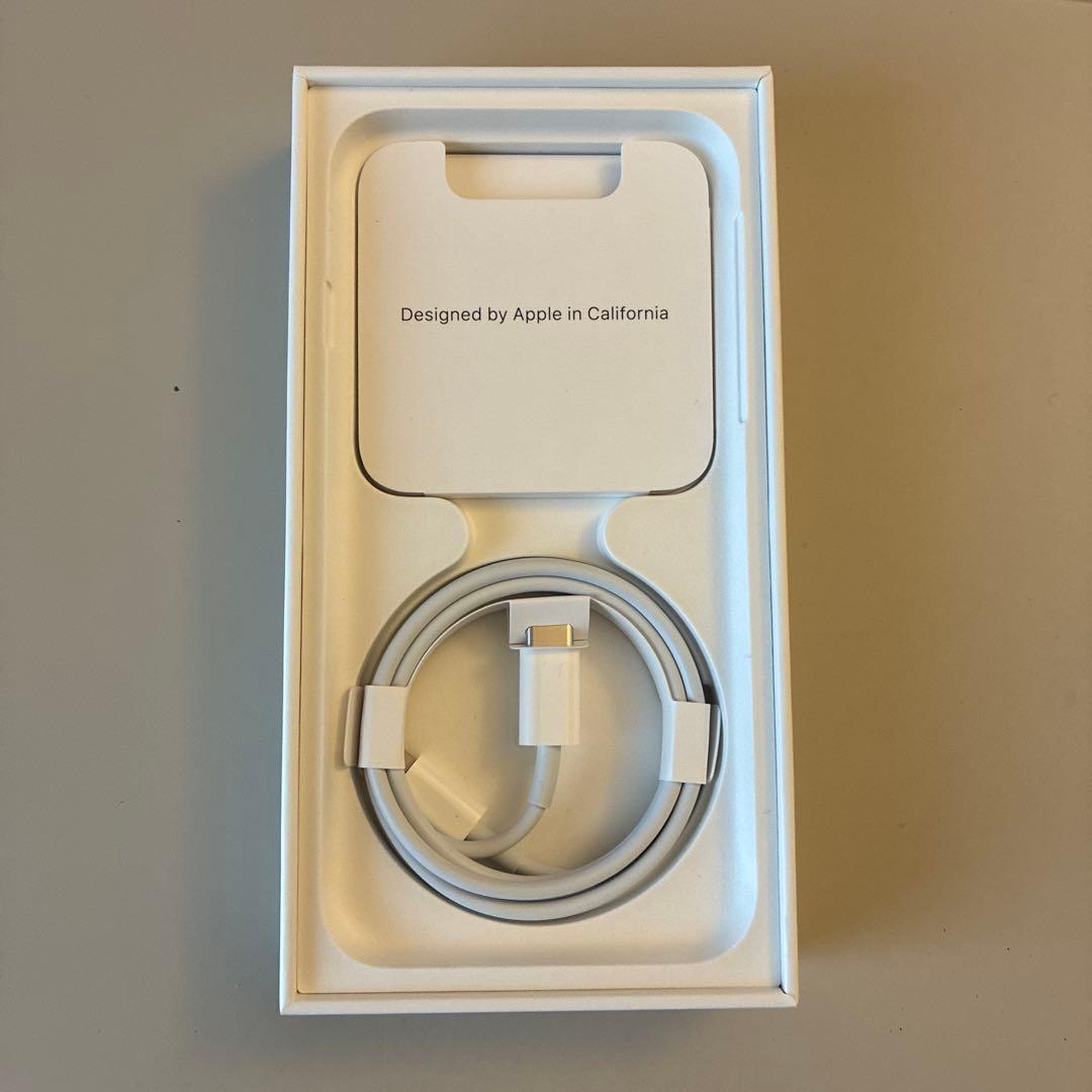 iPhone SE3 128GB SIMロック解除済