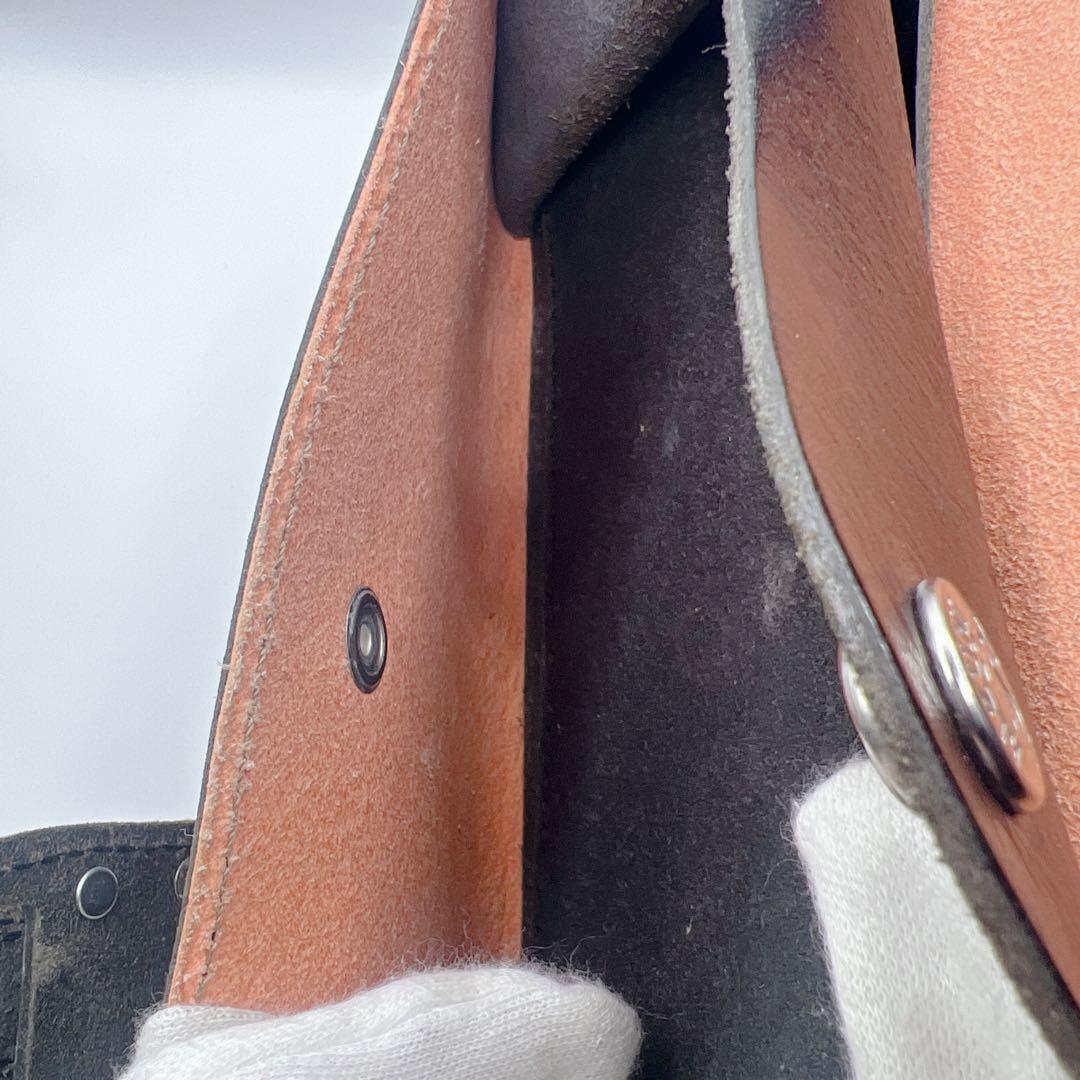 ALZUNI アルズニ 桜 カットワーク レザー ロングウォレット コンチョ