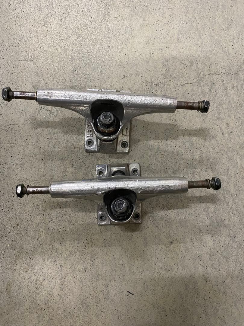 トラック　THUNDER HOLLOW LIGHTS 147