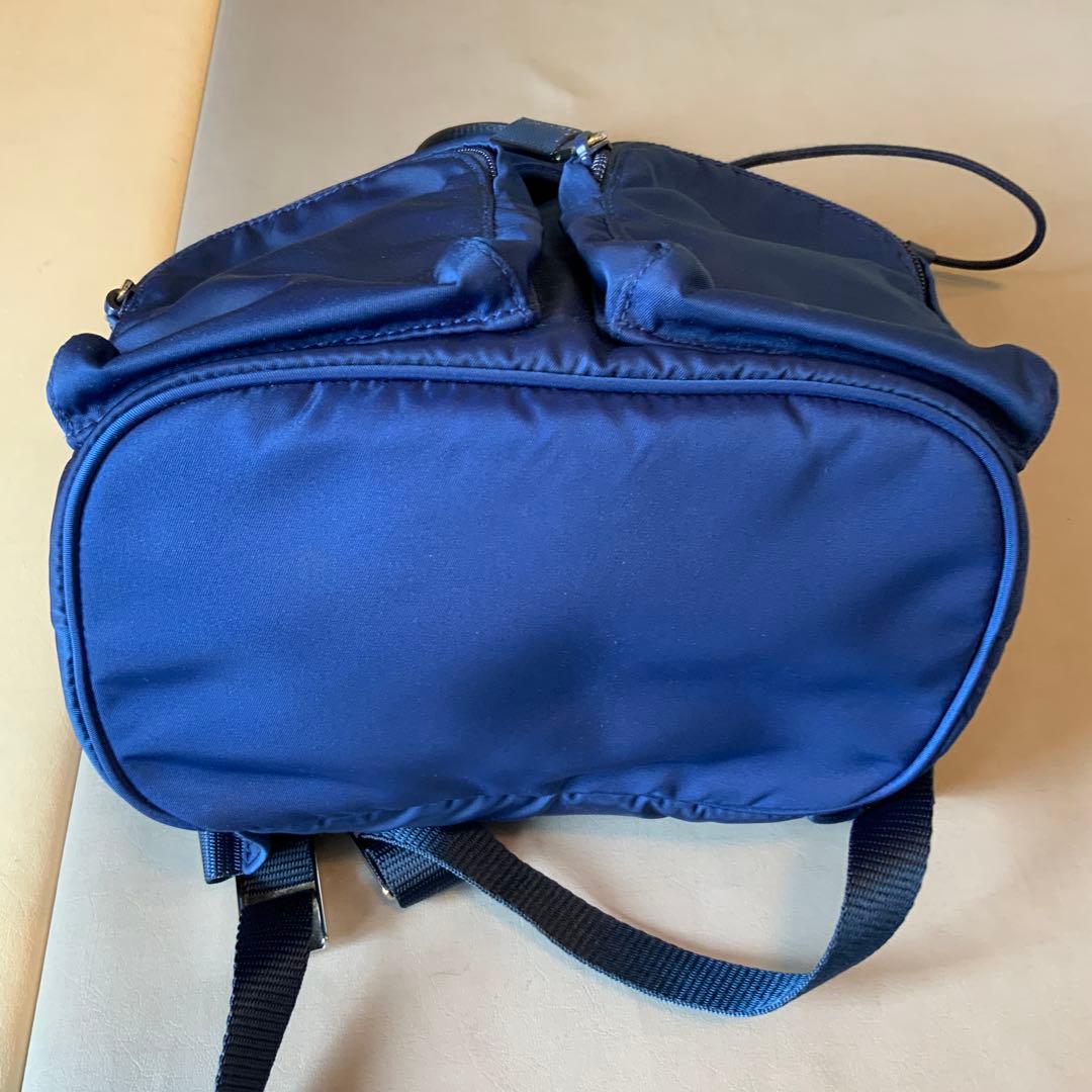 希少【PRADA】 ネイビー ナイロン バックパック 三角ロゴ