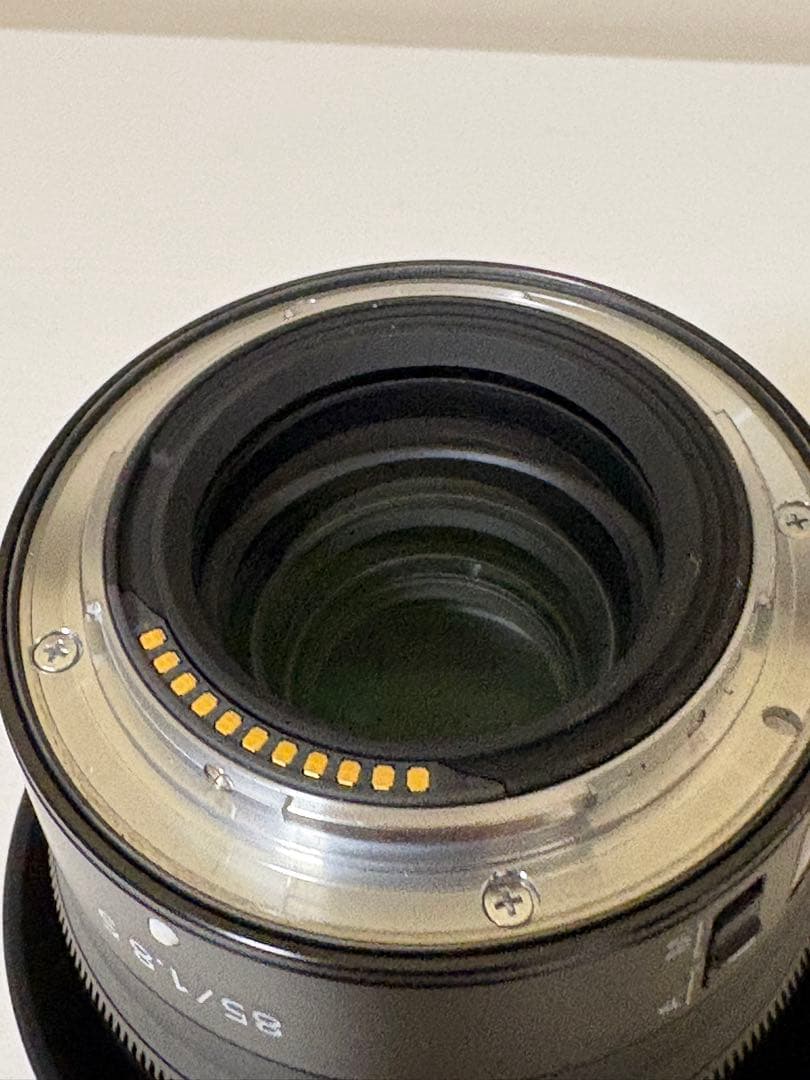 ニコン 85mm F1.8 S レンズ