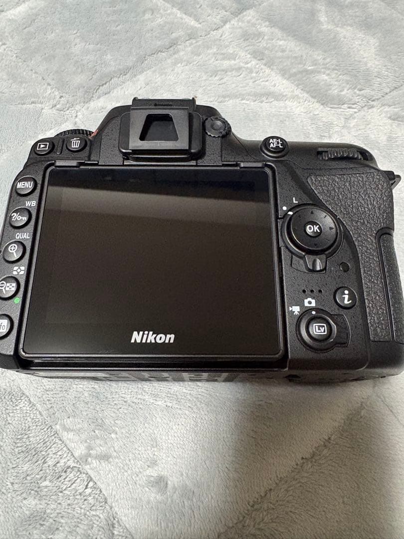 デジタルカメラ Nikon D7500 18-140 VR Kit