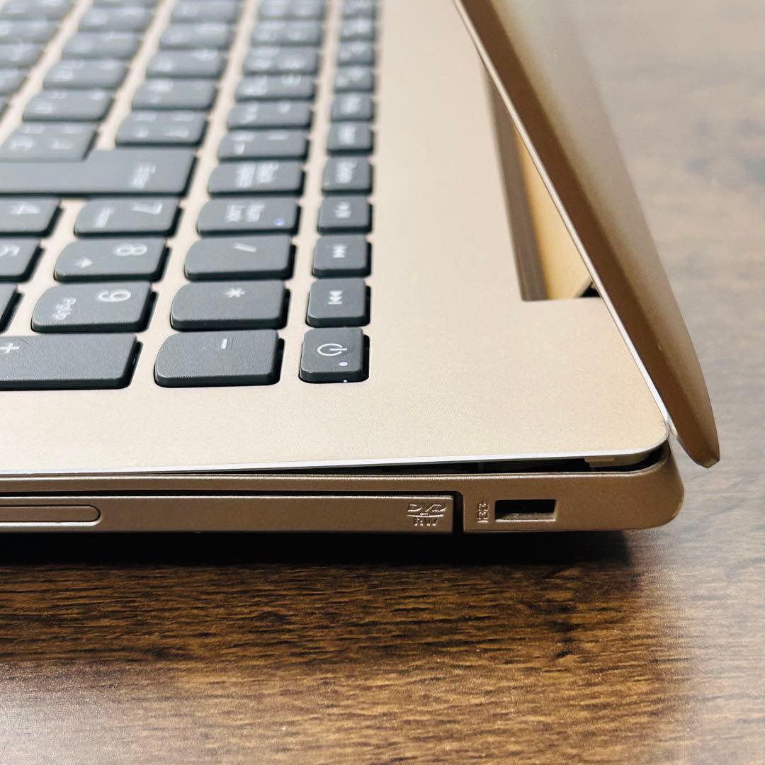 第8世代i5 SSD256GB/8GB Windows11設定済み オフィス付き