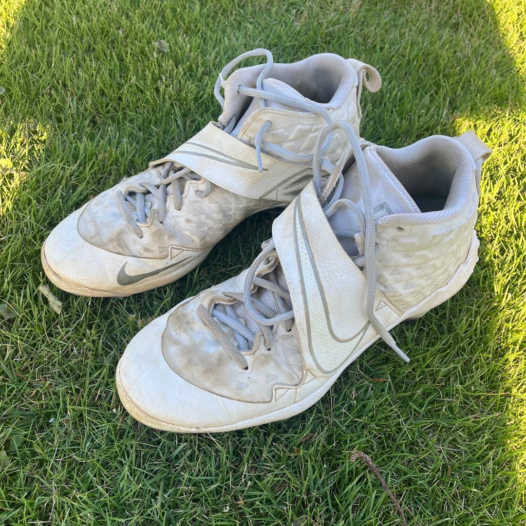 ちゅんちゅん ナイキ　野球スパイク　トラウト6