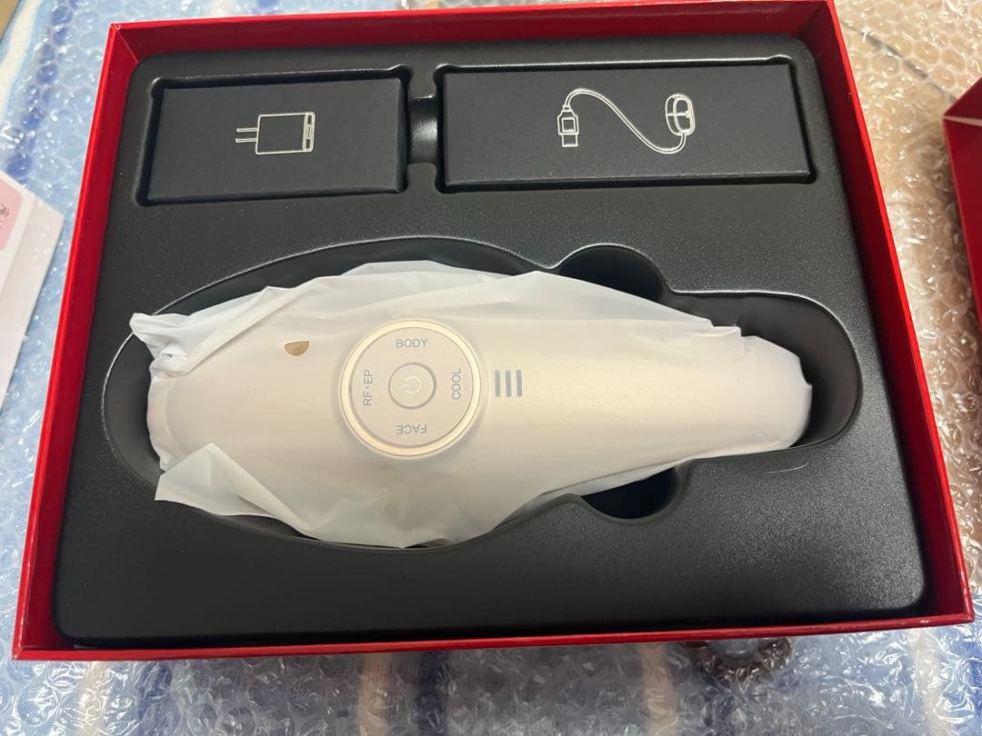 【新品未使用】MEラボンエクラ 美顔器　IKKO