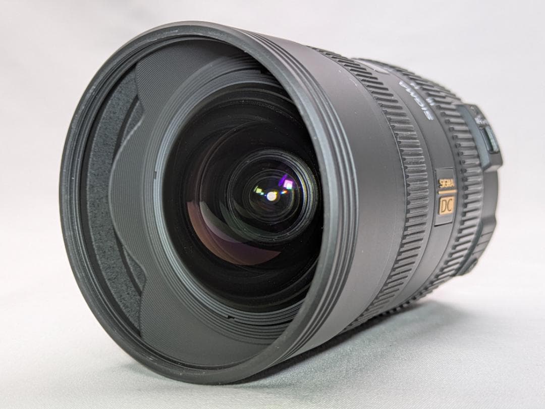 ほぼ未使用 Sigma DC 8-16mm 4.5-5.6 Canon #315