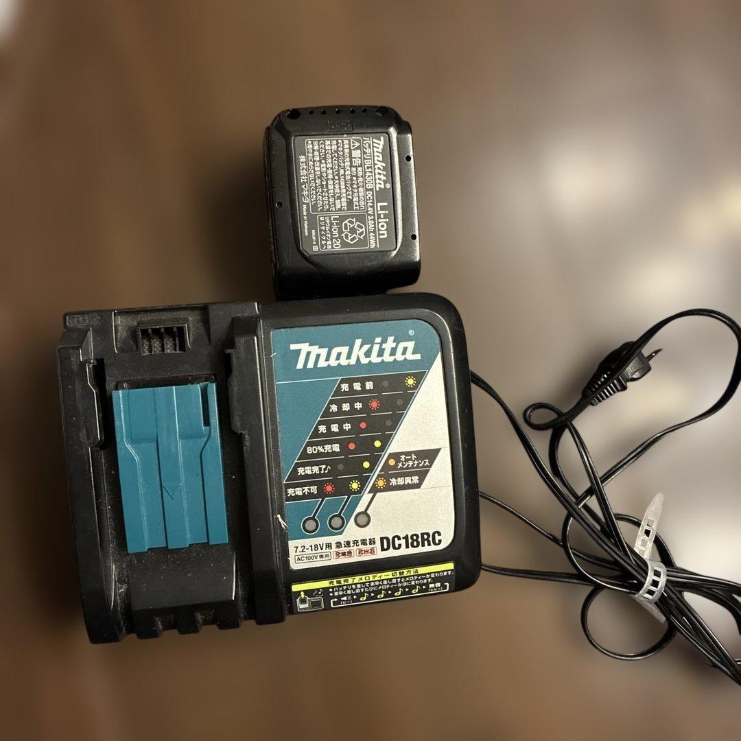 マキタ コードレス掃除機 軽量ハイパワーモデル CL141FDRFW 純正品