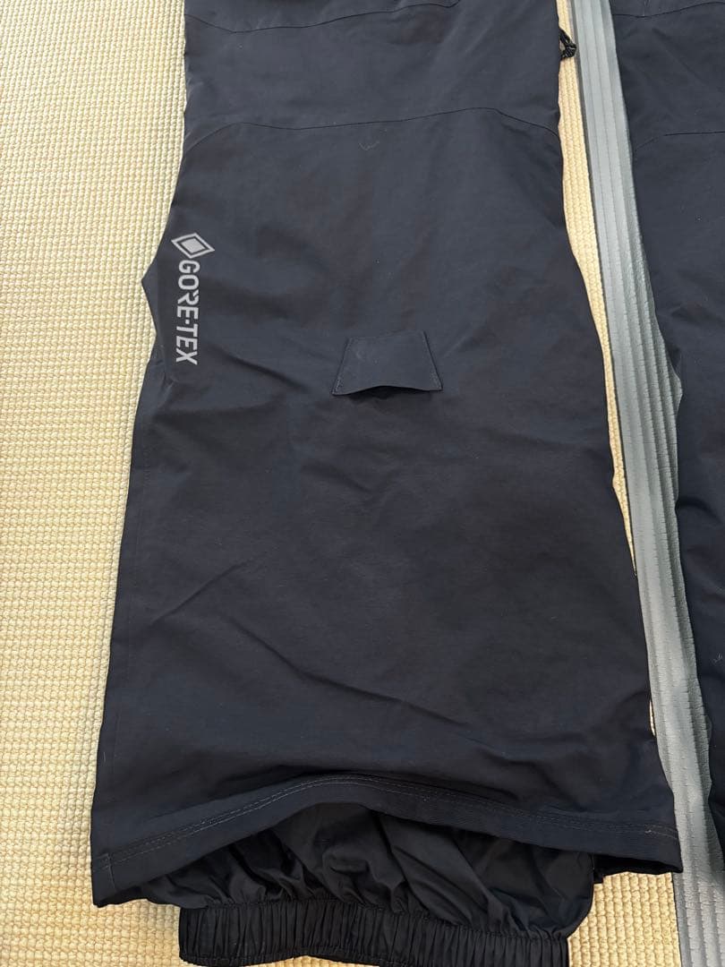 りこ BURTON ak 上下セット CYCLIC GORE-TEX