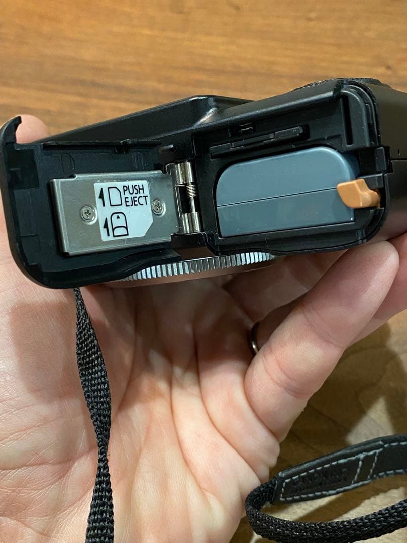 Canon Power shot g7 初代　動作するがジャンク品