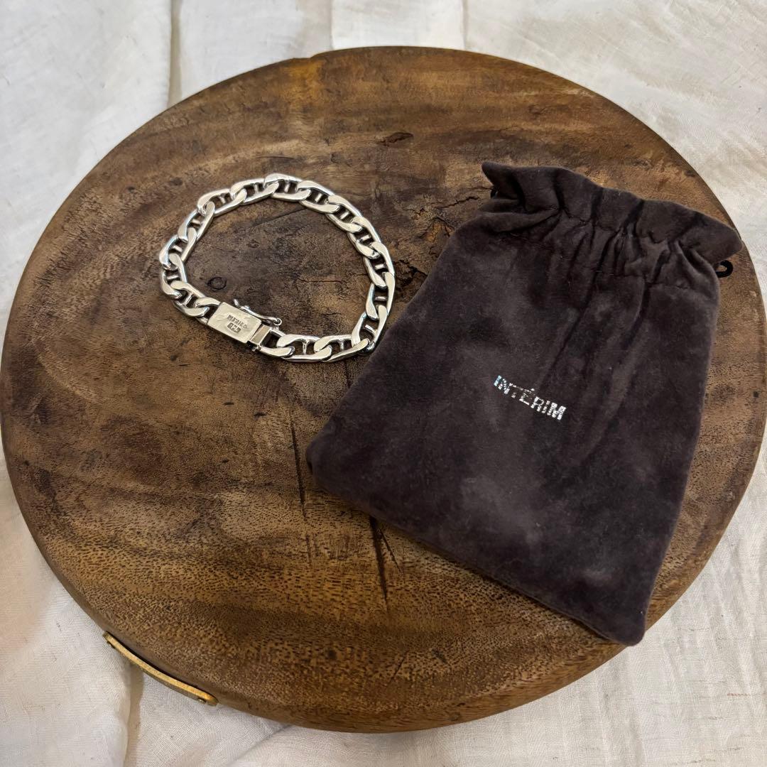 interim ブレスレット