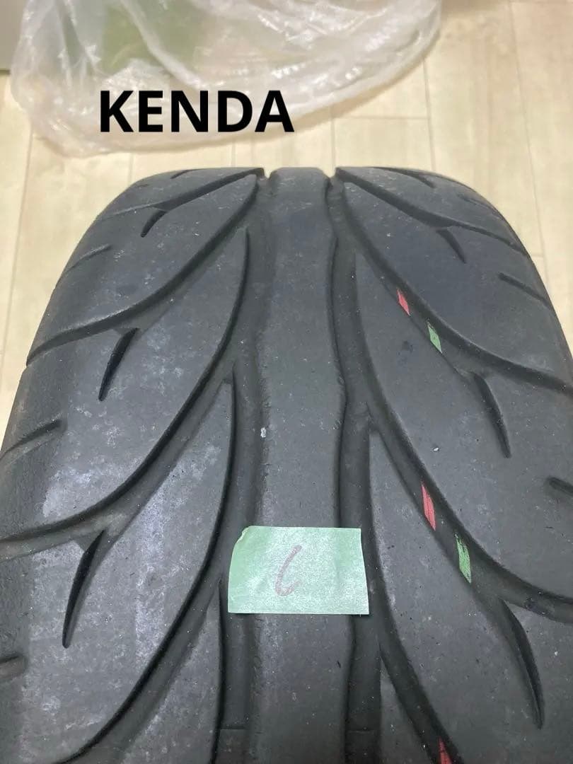 専用18インチホイール 114.3 +タイヤ225/40/R18 4本