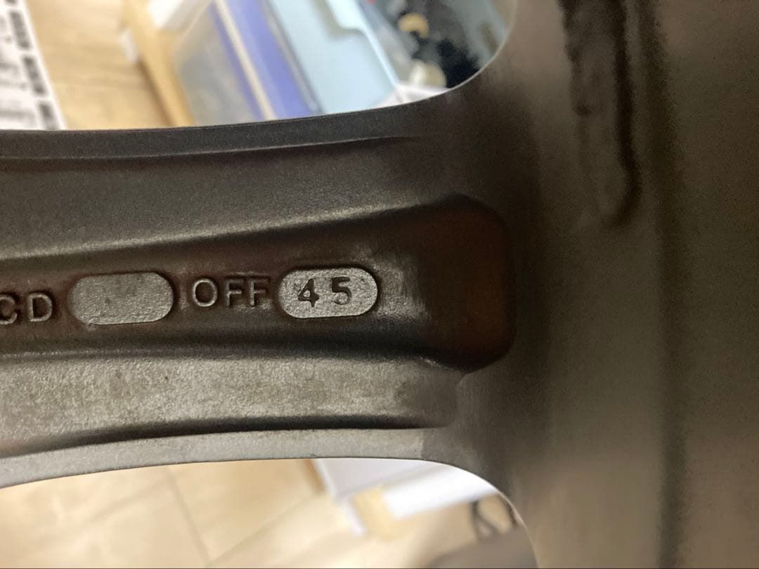 専用18インチホイール 114.3 +タイヤ225/40/R18 4本