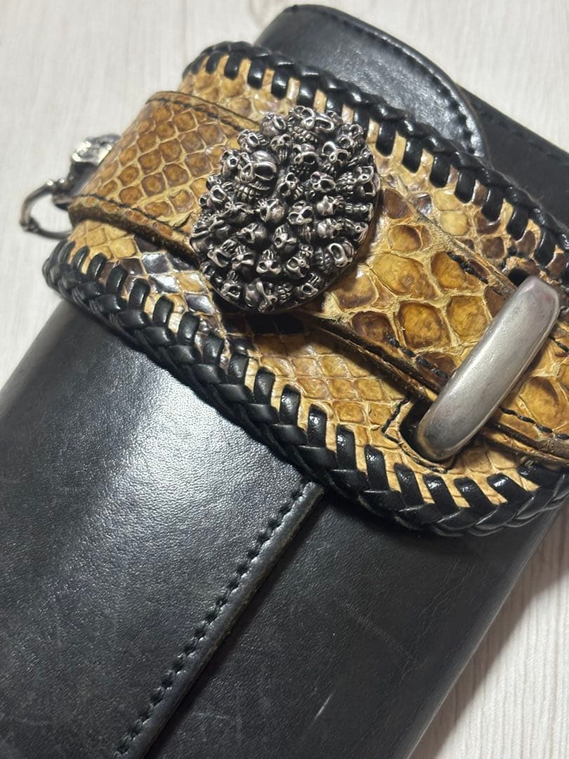 m*i様 ALZUNI カスタムバイカーウォレット　パイソンシルバーカスタム