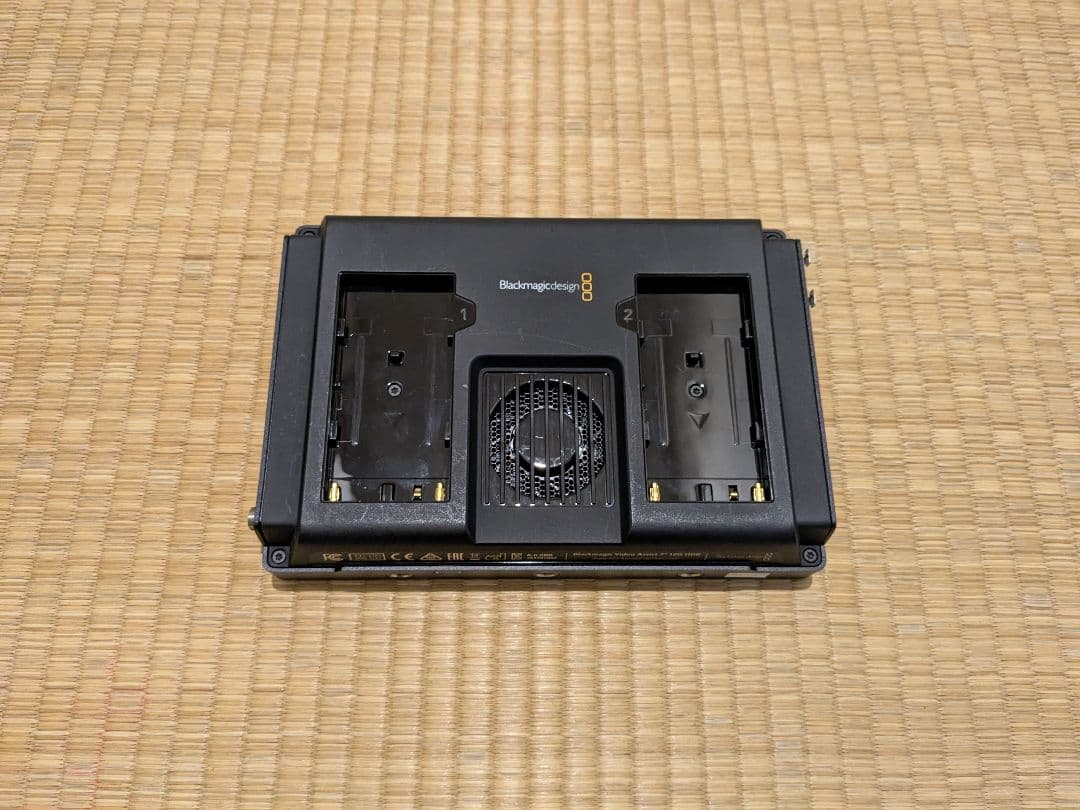 Blackmagic design video assist 7インチ 12G