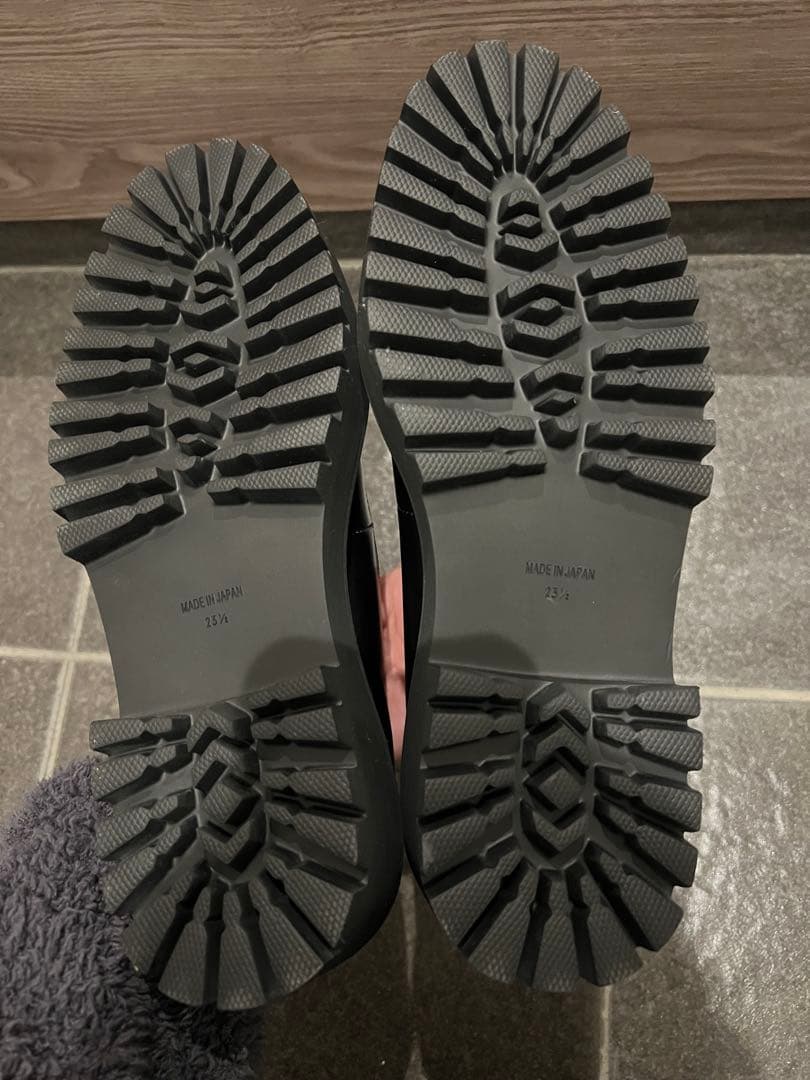 わんこ　マルゥ　Tストラップ ローファー