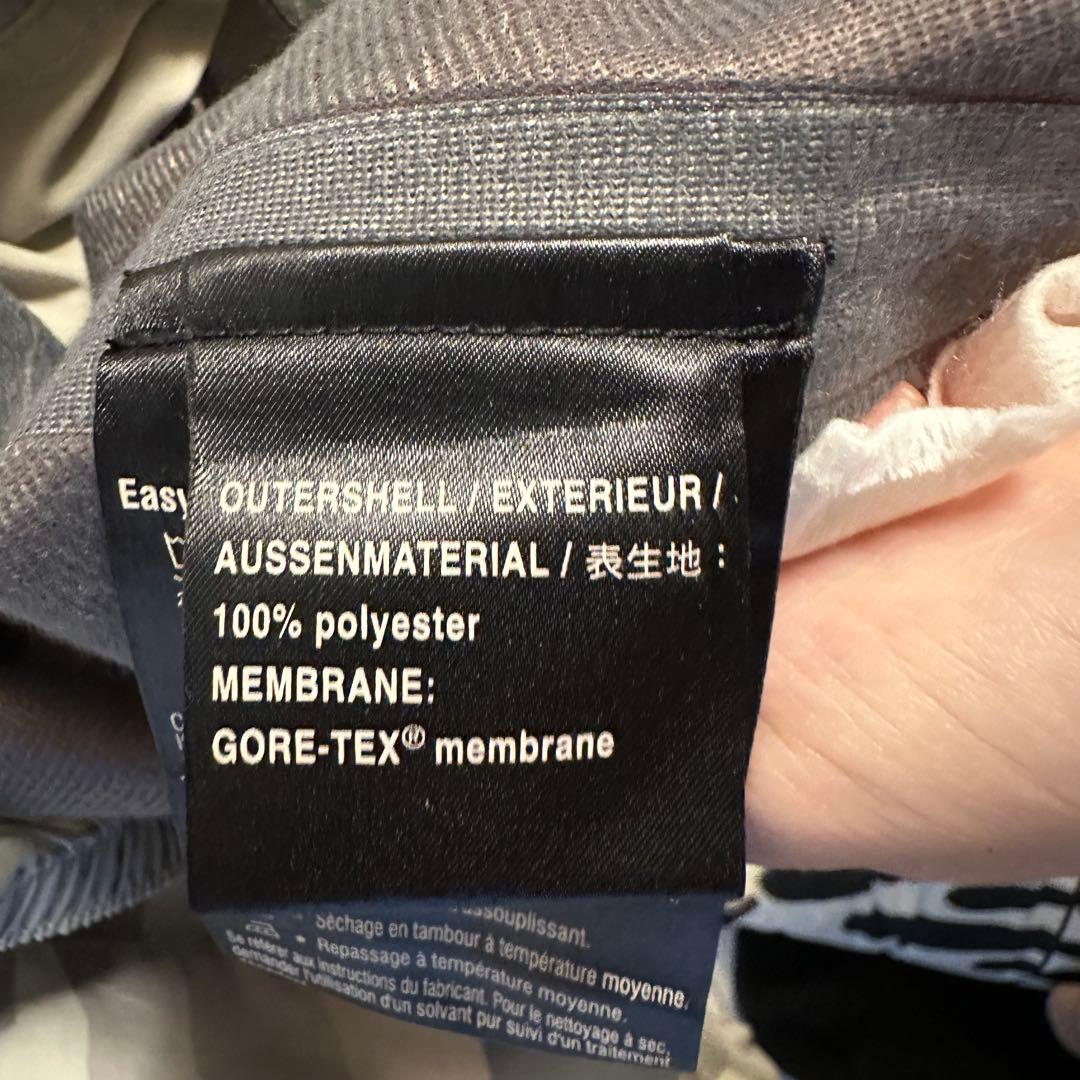 ★お値下げ★BURTONスノーボードウェア　カモフラージュ柄　上下セットLサイズ