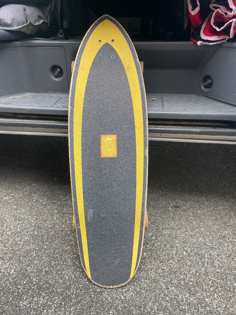 yow ヤウスケートボード