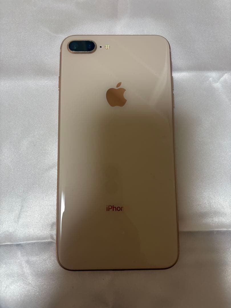iPhone8plus 64GB ゴールド SIMロック解除済