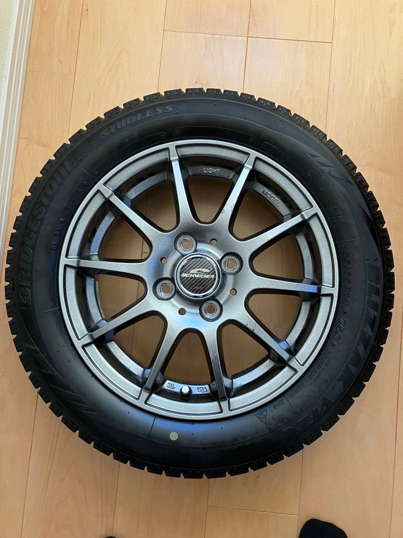 引き取り限定　N-BOX❄スタッドレス4本❄　ブリザック　タイヤカバー付