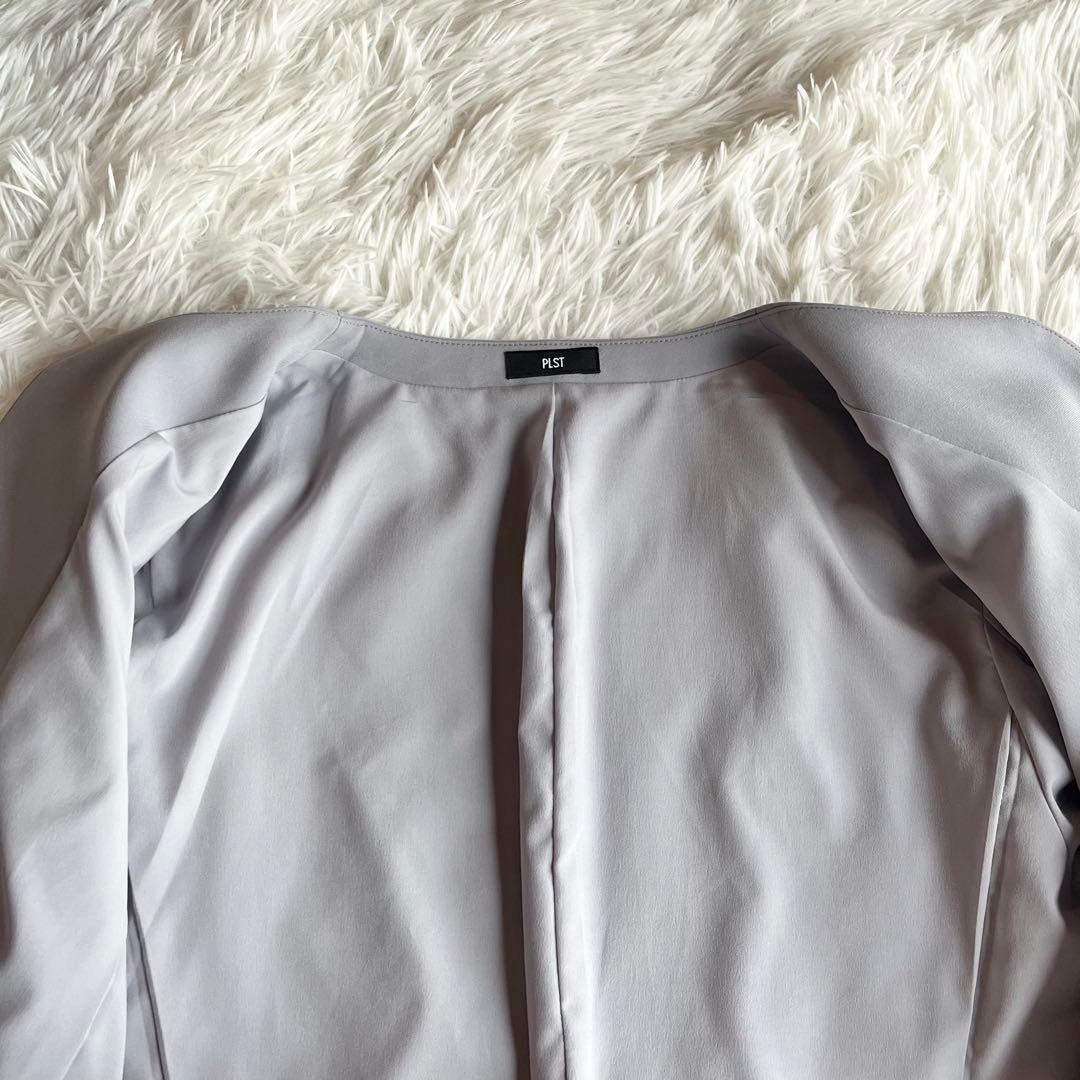 美品 プラステ トリアセブレンドペプラムジャケット パンツスーツ 24年モデル