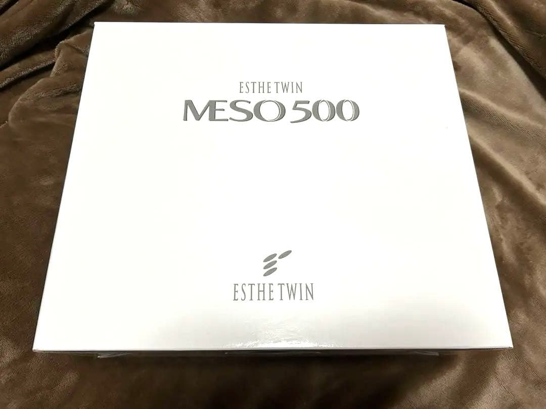 （未開封）ESTHE TWIN MESO 500 美顔器　専用化粧水・美容液付き