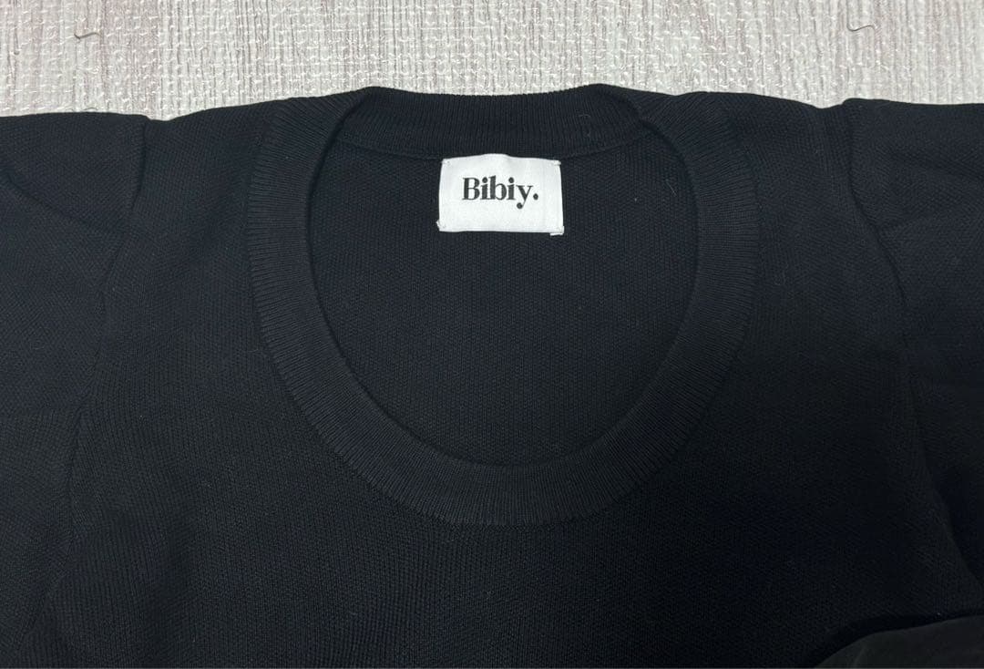 bibiy AMELIE PEPURAMU KNIT ブラック