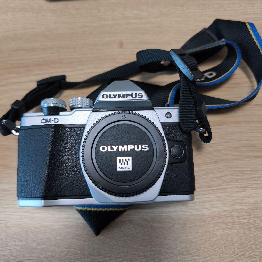 OLYMPUS OM-D e-m10markⅡ ミラーレス一眼カメラ