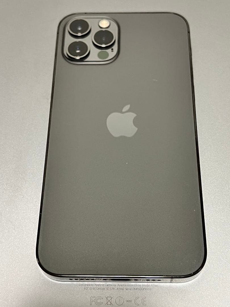 Apple iPhone 12 Pro グラファイト　SIMフリー