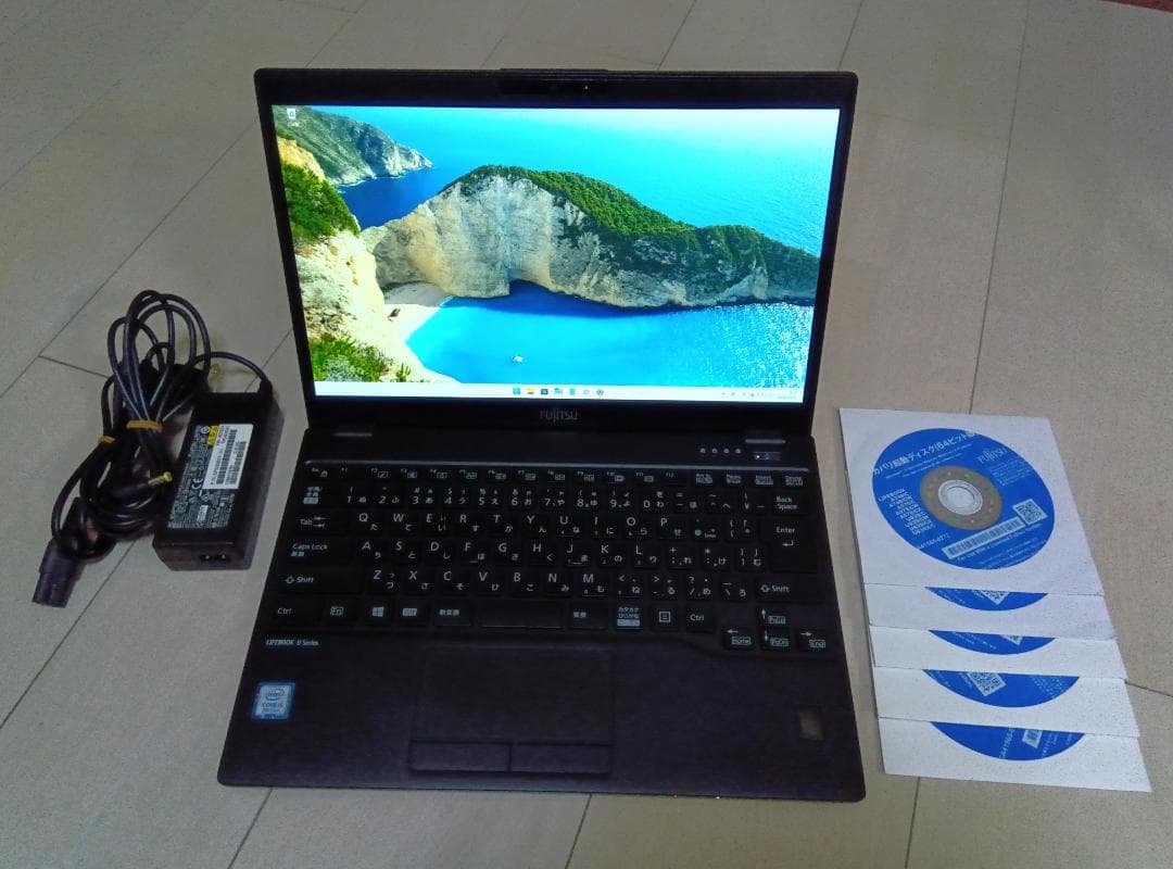 富士通 LIFEBOOK U939/B Corei5 256GB 8GB LTE