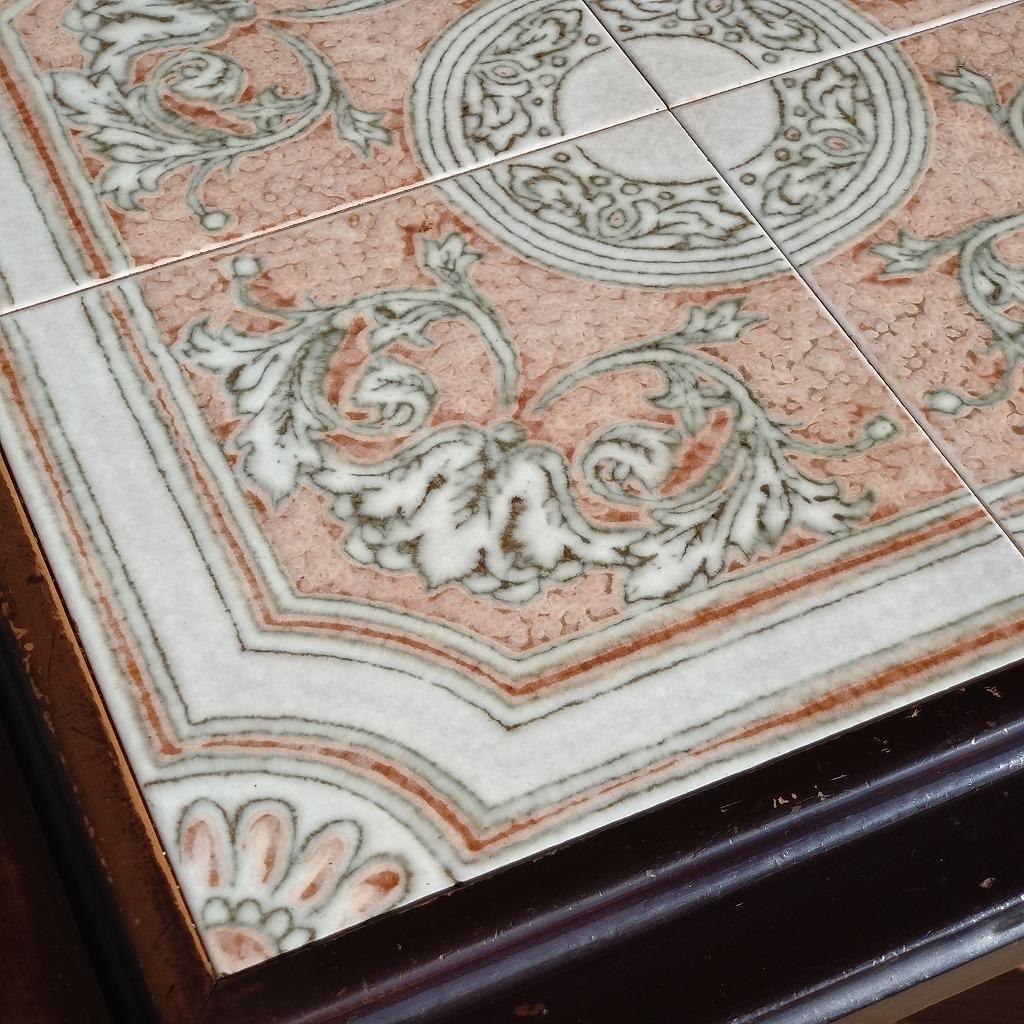 レトロモダン　カフェテーブル　国産