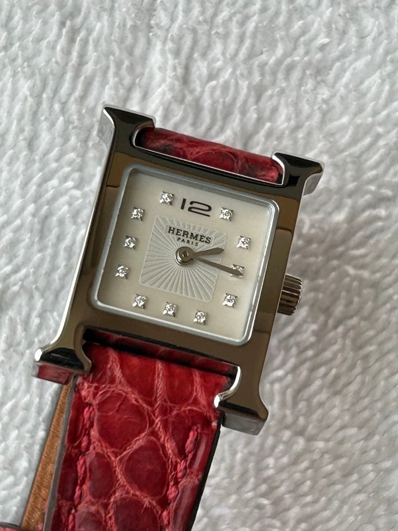 未使用に近いエルメス Hウォッチミニ HH1.110 11Pダイヤ シェル文字盤