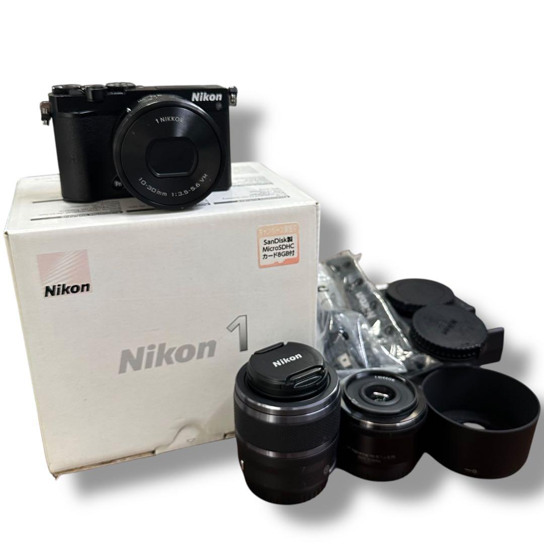 美品 Nikon1 J5 ミラーレス一眼 ダブルレンズキット レンズ3点