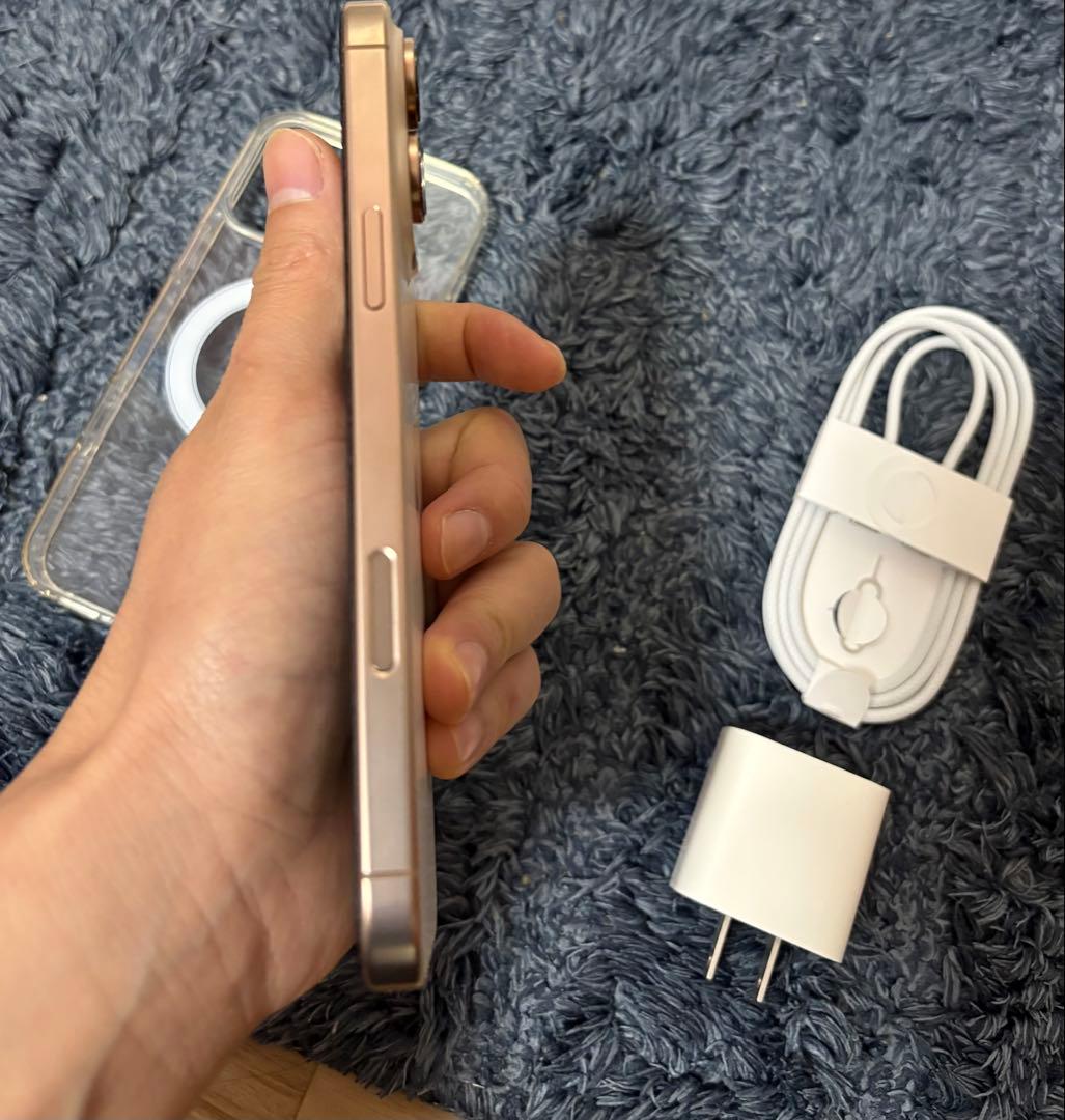 iPhone16 ProMax256GB デザートチタニウムSIMフリー