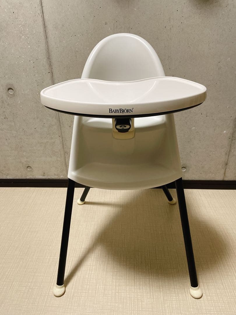 【ハーネスなしで掃除しやすい】ベビービョルン　ハイチェア