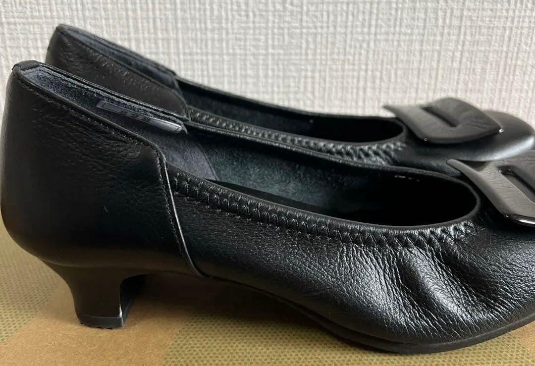 kathy様ご購入予定【美品】うさぎや　パンプス　ヒール