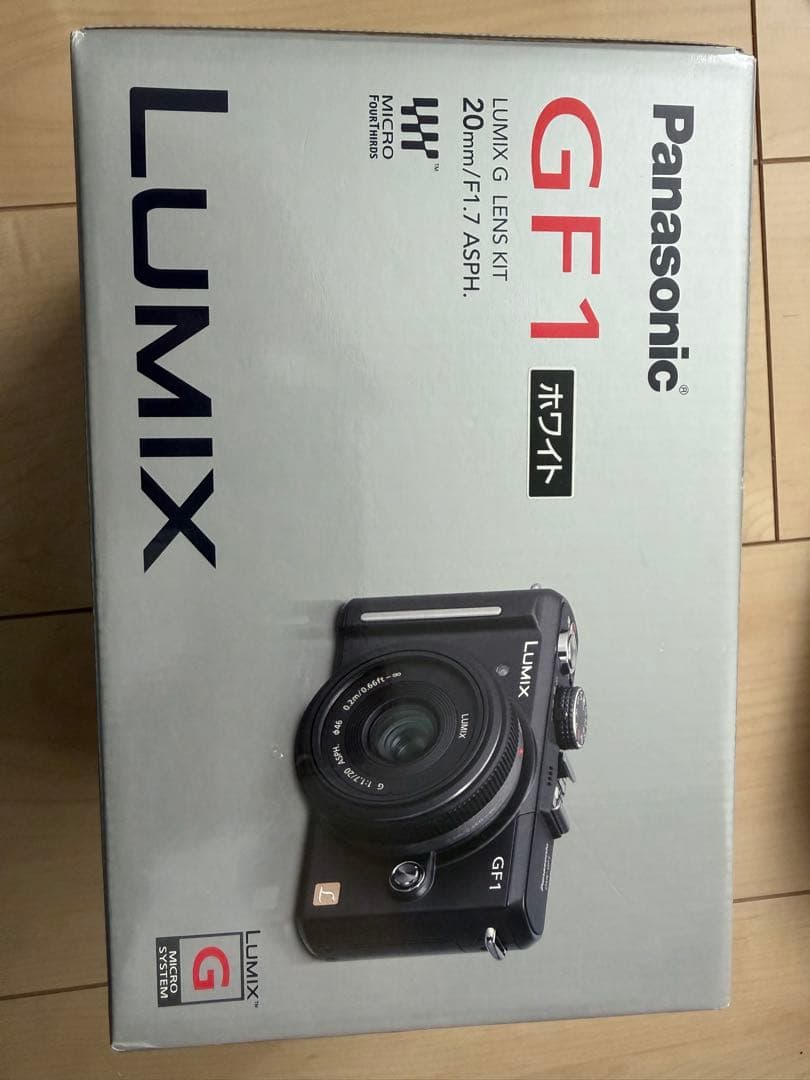 Panasonic GF1 ミラーレスカメラ 14-140mmレンズ