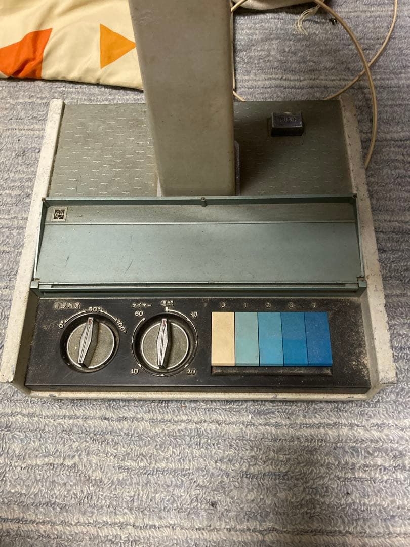 レトロ王冠ロゴ付きナショナルF-30MM動くけどジャンク品