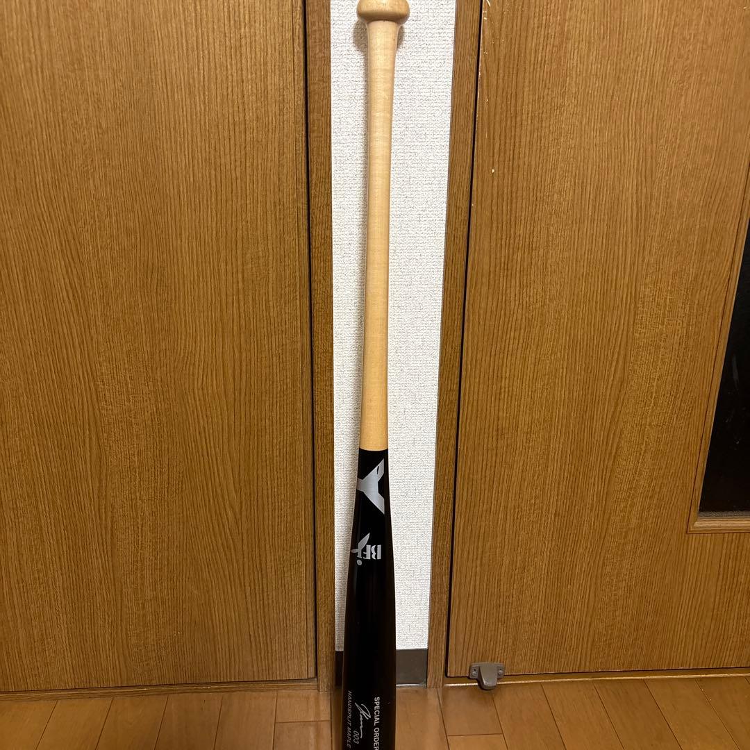 ヤナセ硬式木製オーダーバット