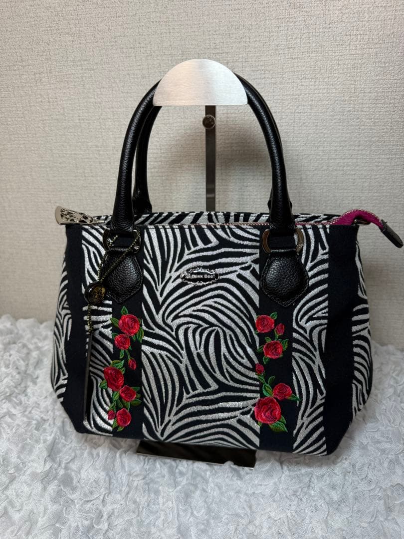 Think Bee! 2wayバッグ ジャカード ゼブラ柄 バラ刺繍 レザー 黒