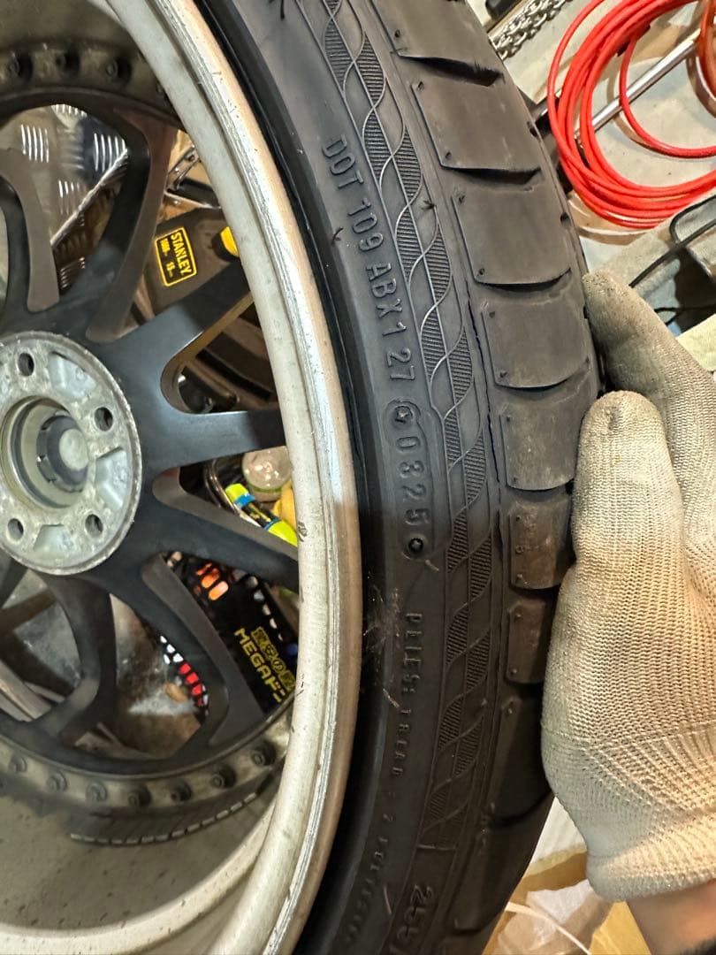 SSR エグゼキューター　CV01. タイヤ付き4本セット‼️