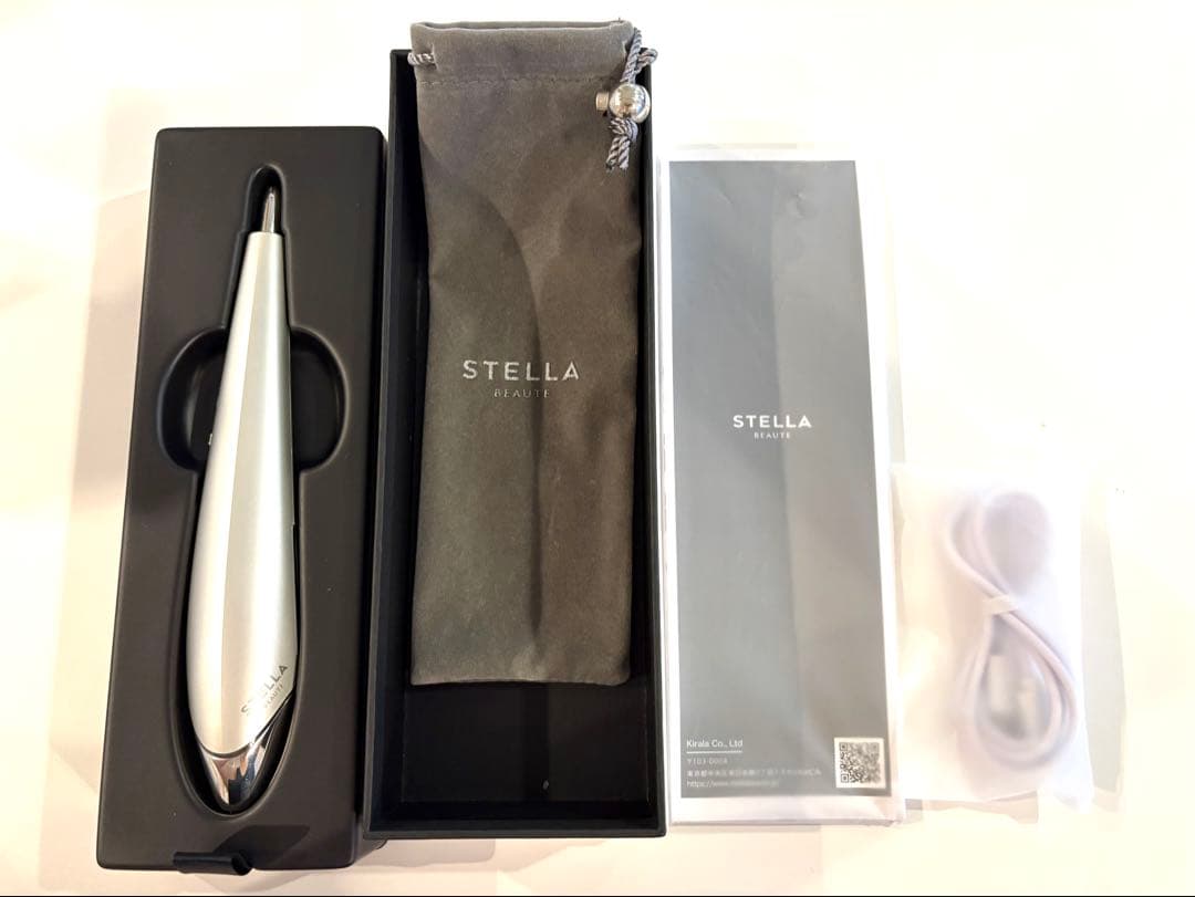 ⭐︎新品STELLA BEAUTEビューティーフェイススティック収納ポーチ付⭐︎