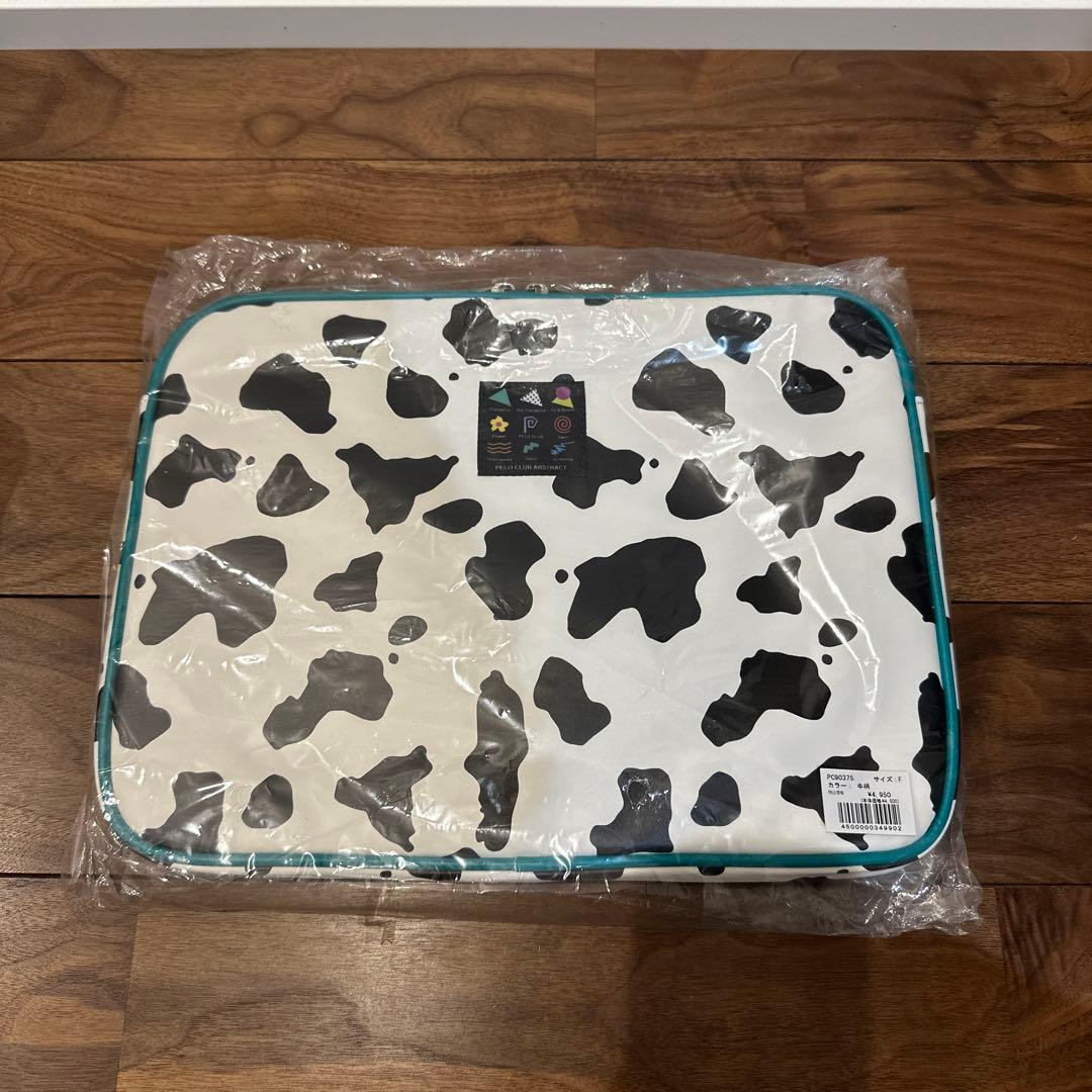 Peco club Moo Moo gadget case牛柄 iPadケース