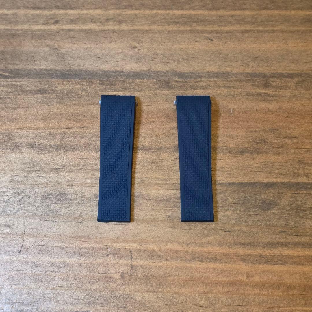 Cartier サントスドゥカルティエMM ラバーベルト