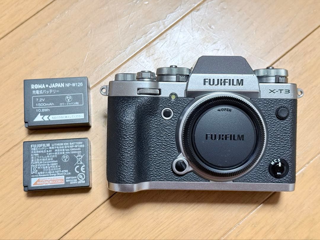 t*k様 ユ*キ様 X-T3 ボディ シルバー シャッター回数2024枚