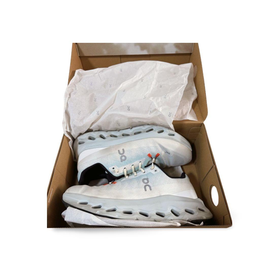 On/オンCloudtilt 27.0cm/ミネラルアイボリー